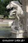 004 Fragment fontana s konem v Safari-parke Tajgan on zhe Park  lvov