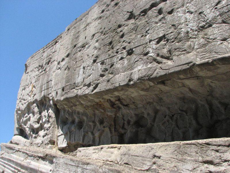 006 stena u vhoda Adzhimushkajskie kamenolomni