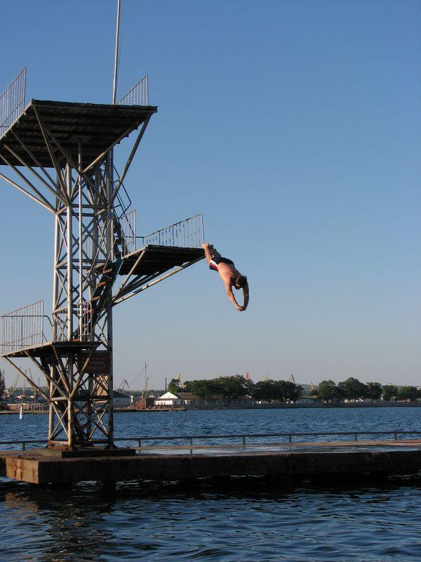 017 Ya nirayu so vtoroj platformi vishki na kerchenskoj vodnoj stancii