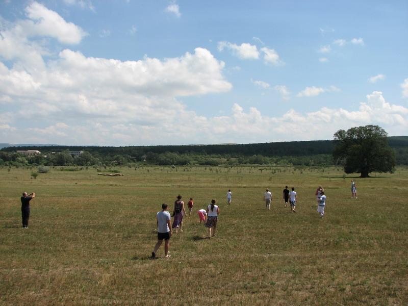 Vstrecha foruma na Beloj skale 2012 idem k Suvorovskomu dubu