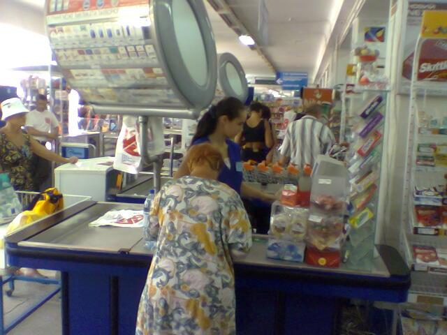 Дочка на работе