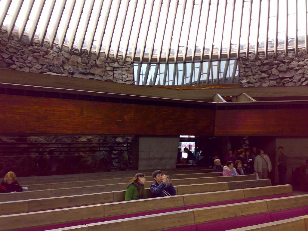 Церковь в скале