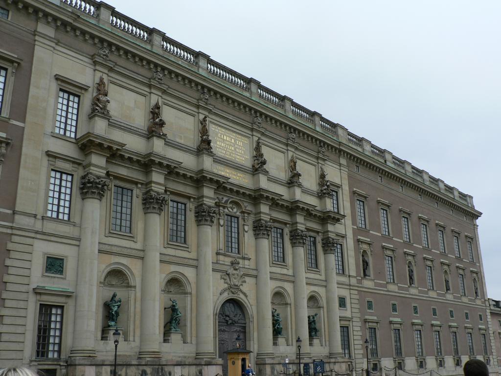 Королевский дворец