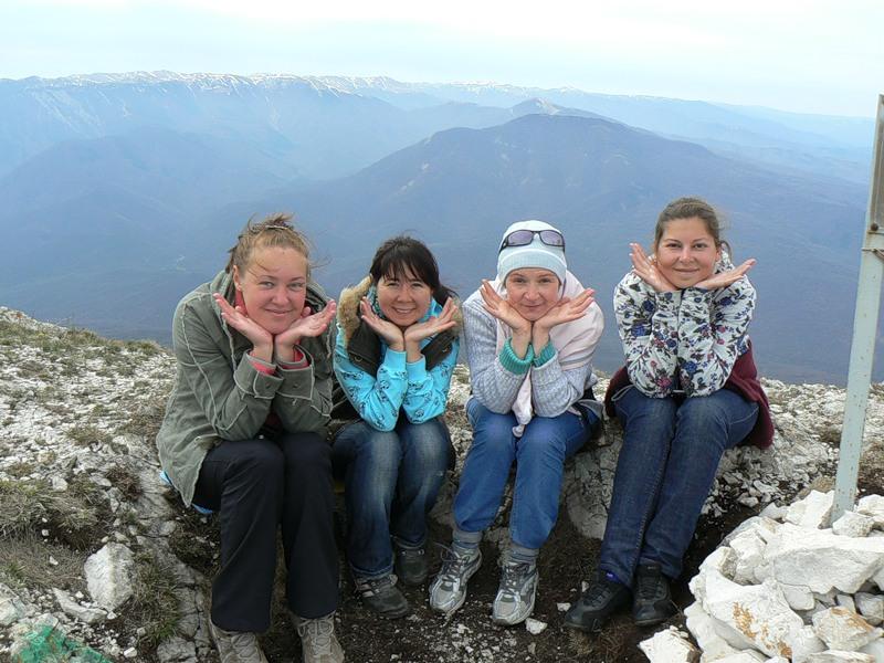 На вершине Чатыр-Дага.Апрель 2011.jpg